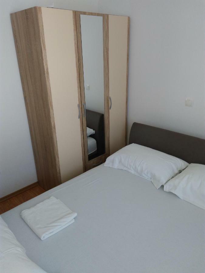 Apartments Vido Vodice Luaran gambar